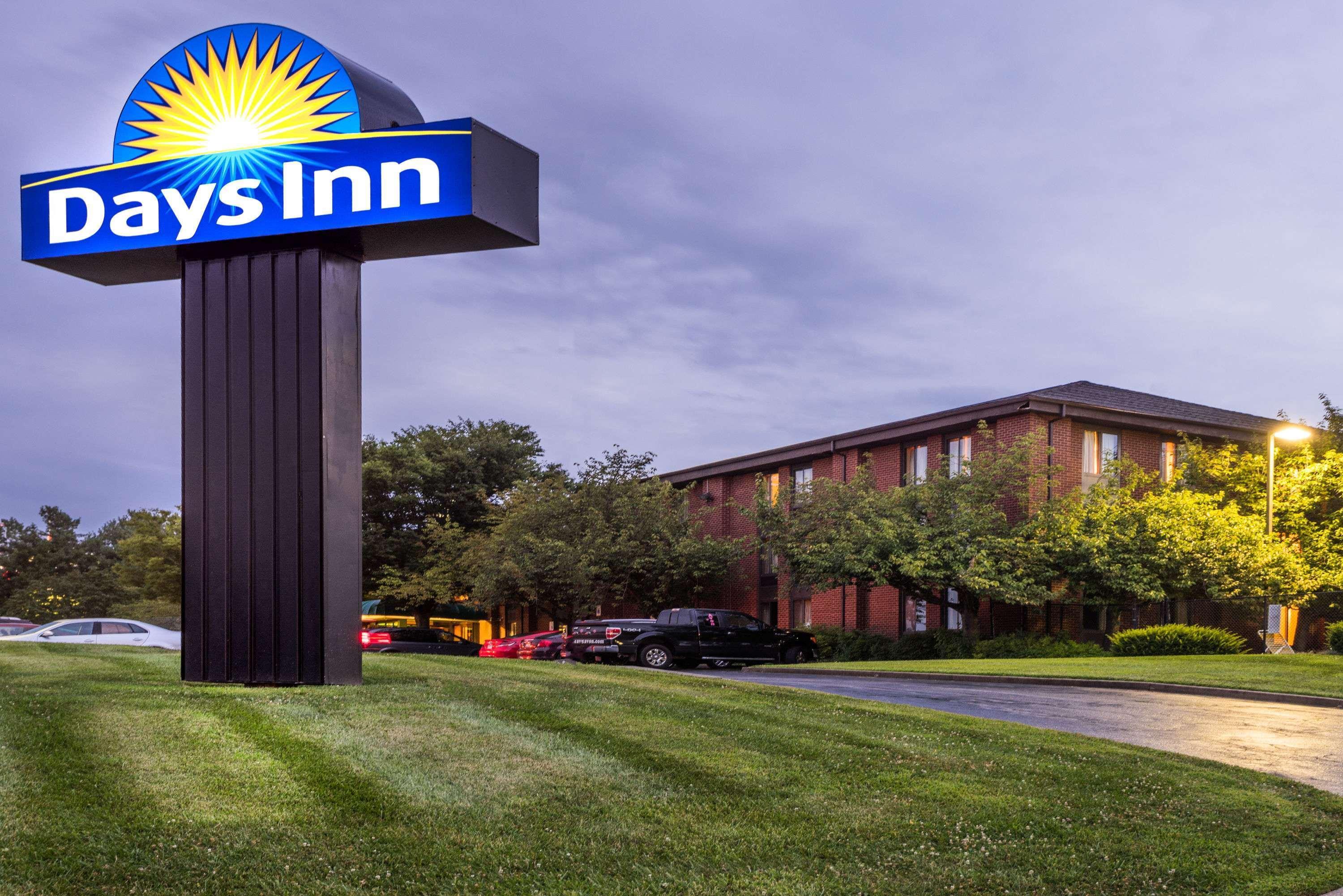 Days Inn By Wyndham ווסטמינסטר מראה חיצוני תמונה